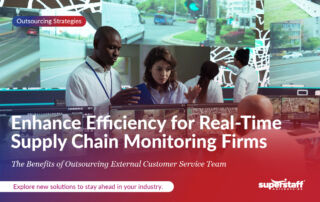 Executives of a supply chain monitoring discuss with each other inside the monitoring room. Image caption reads: The benefits of customer service in supply chain.