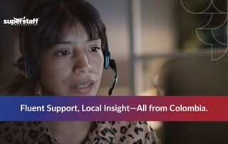 Colombian call center agent delivering multilingual customer experience